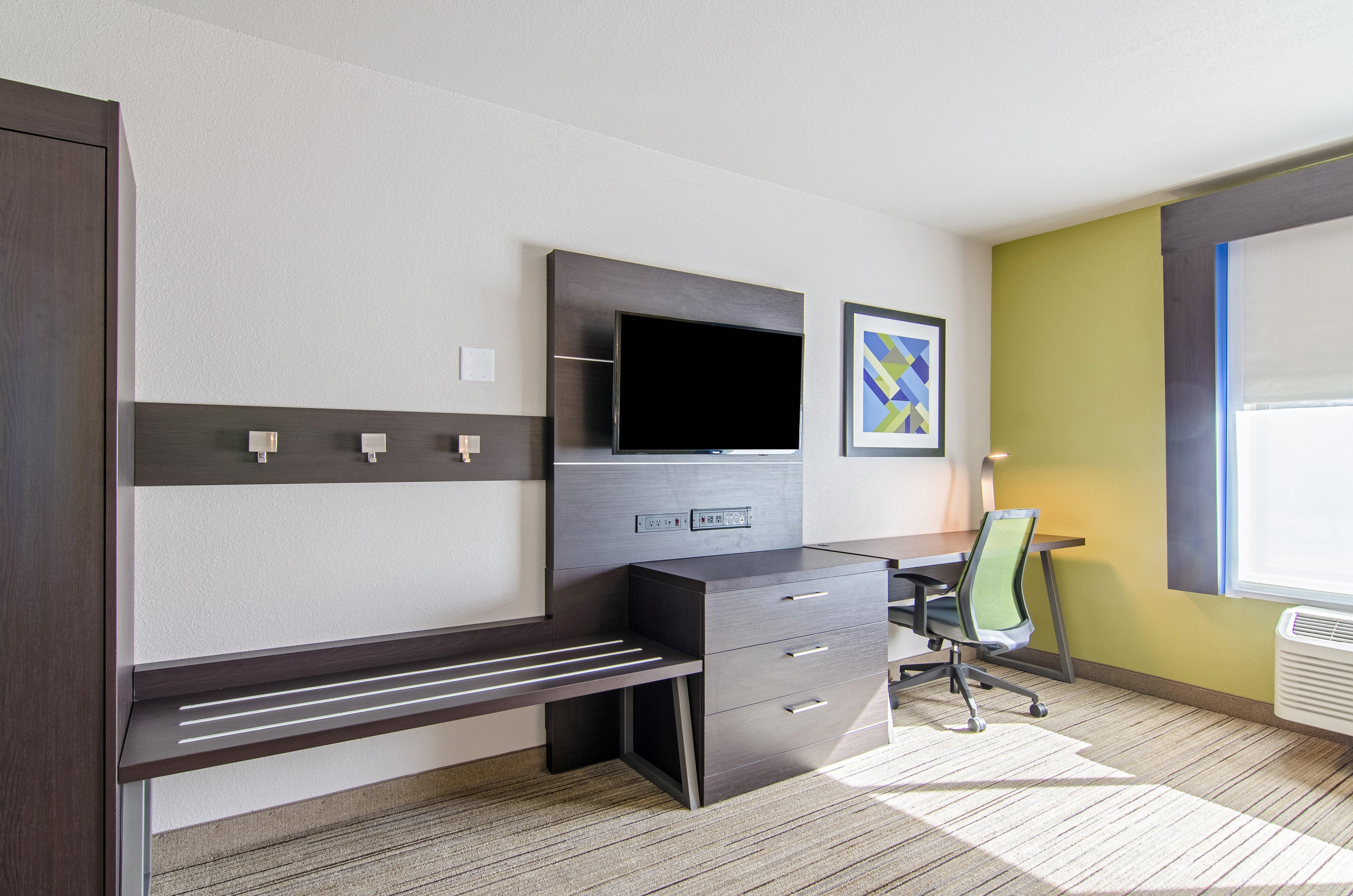 Holiday Inn Express & Suites - Atchison By Ihg Екстериор снимка